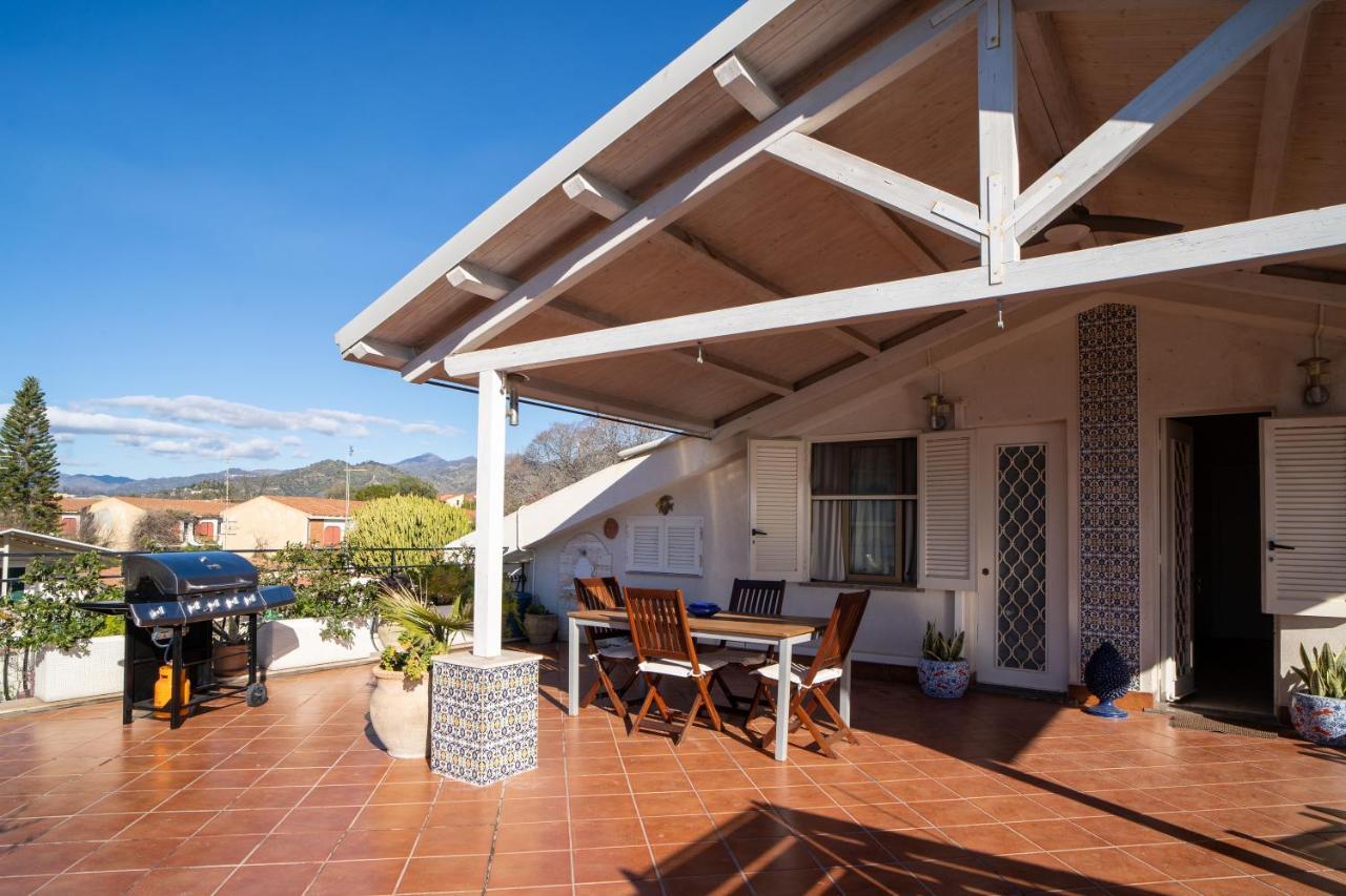 Casa Vacanza Giugio Giardini-Naxos Kültér fotó