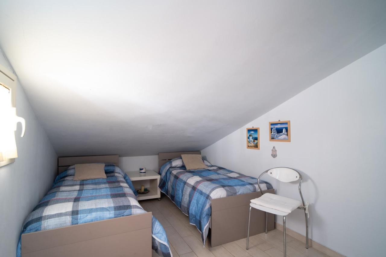 Casa Vacanza Giugio Giardini-Naxos Kültér fotó
